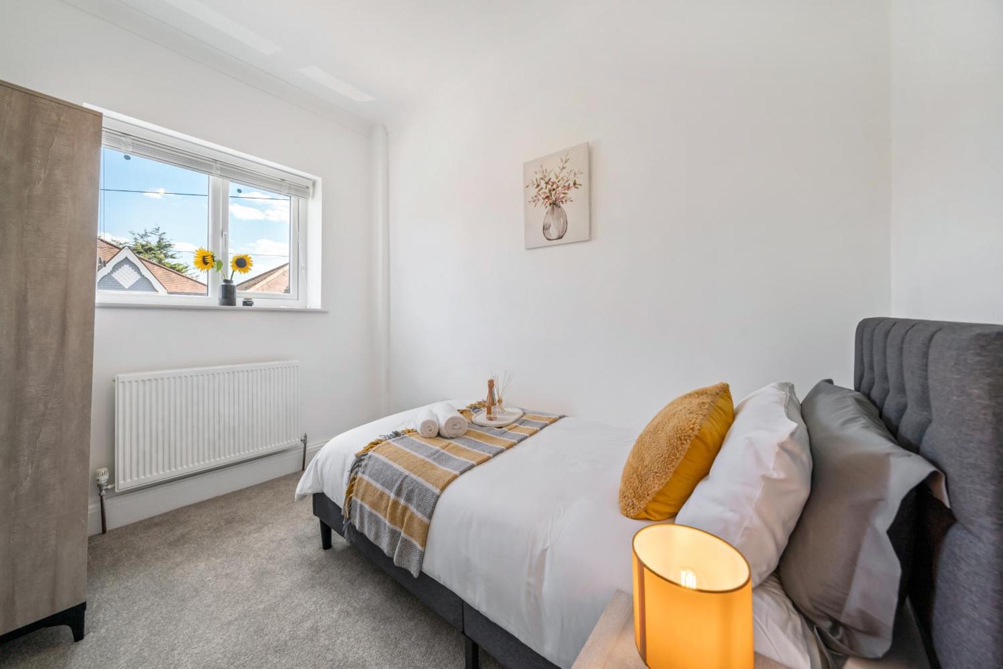 2025 Award Winning - 2 Bedroom Luxury Apartment Next To Wembley Stadium Лондон Экстерьер фото